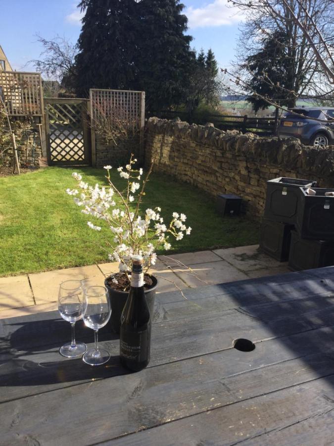 3 Bedroom 5* Barn Conversion Cotswolds 치핑노턴 외부 사진