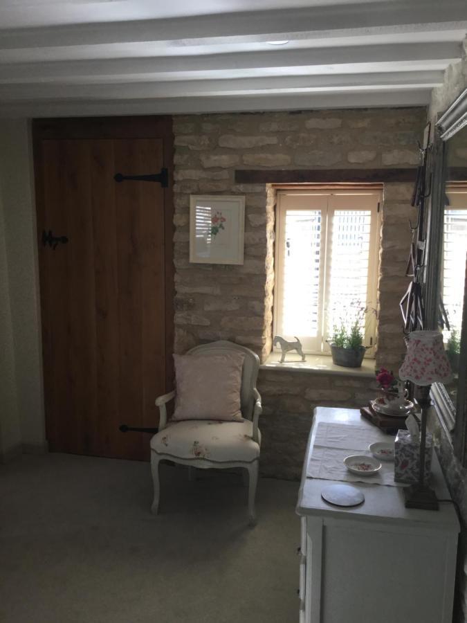 3 Bedroom 5* Barn Conversion Cotswolds 치핑노턴 외부 사진