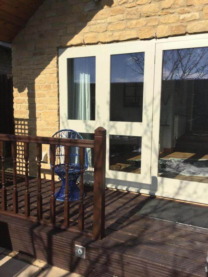 3 Bedroom 5* Barn Conversion Cotswolds 치핑노턴 외부 사진